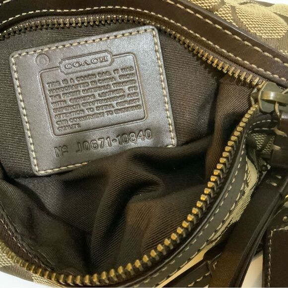 Coach Signature Canvas Crossbody Bag 10840 Brown Shoulder Bag - Picture 9 of 11
